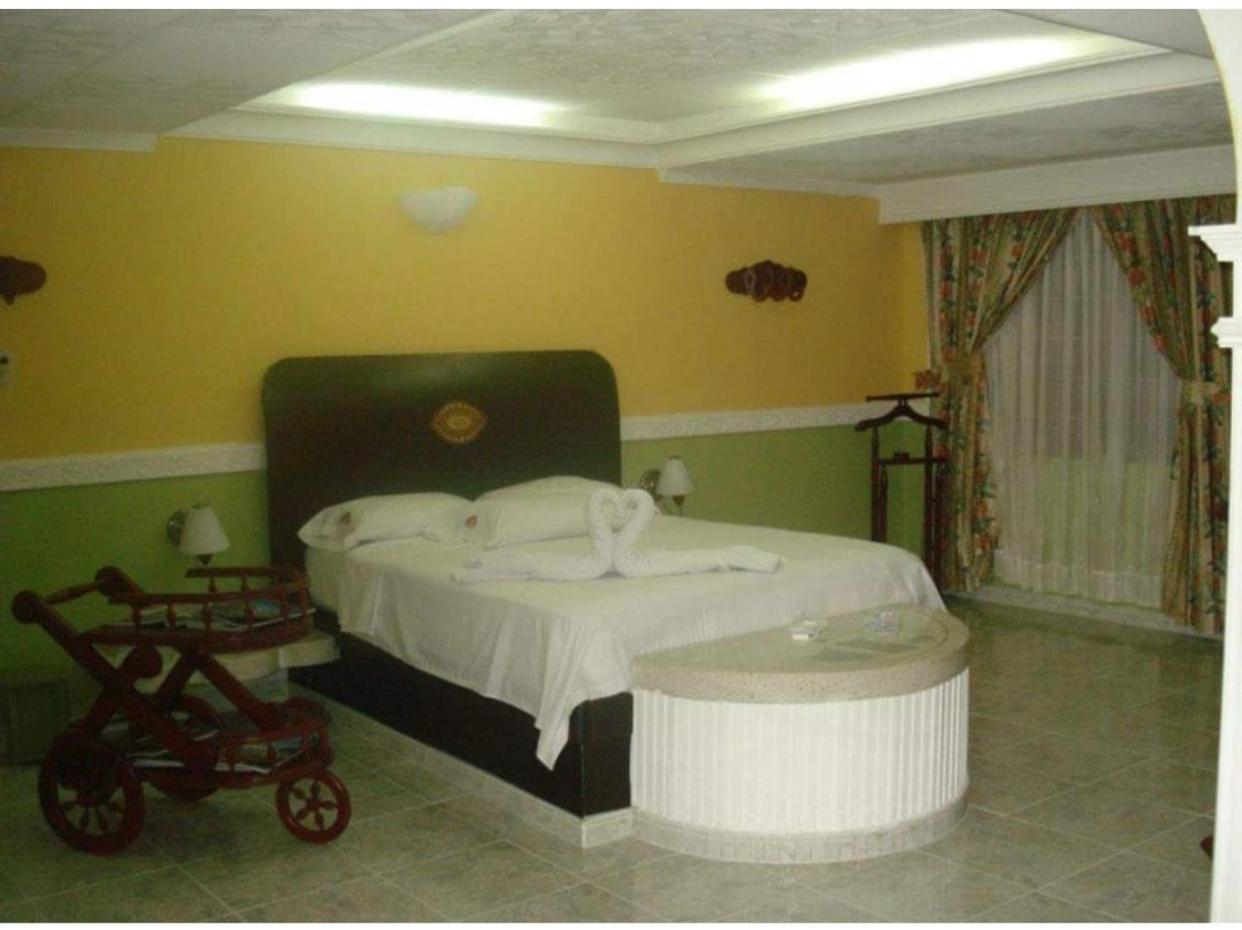 Aparta Hotel Plenitud Palmira  Luaran gambar